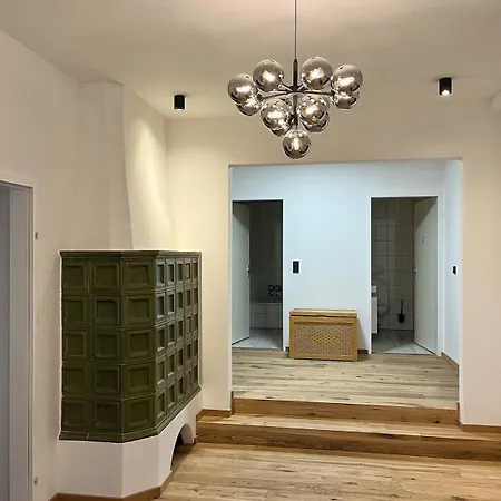 Apartment Traunsee-refugium Design Und Tradition Vereint