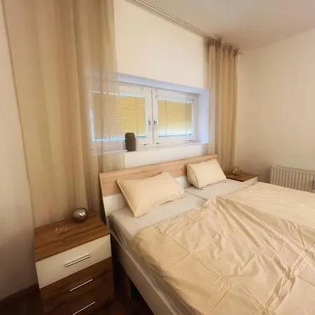 Traunsee-refugium Design Und Tradition Vereint *