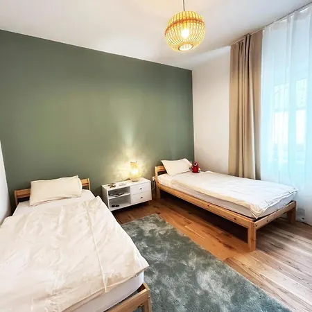 Traunsee-refugium Design Und Tradition Vereint Apartment *